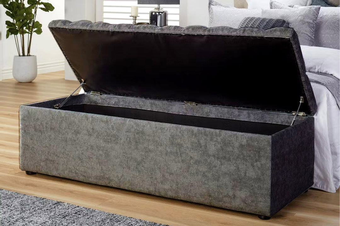 Chesterfield Ottoman Storage Box in Naples Velvet