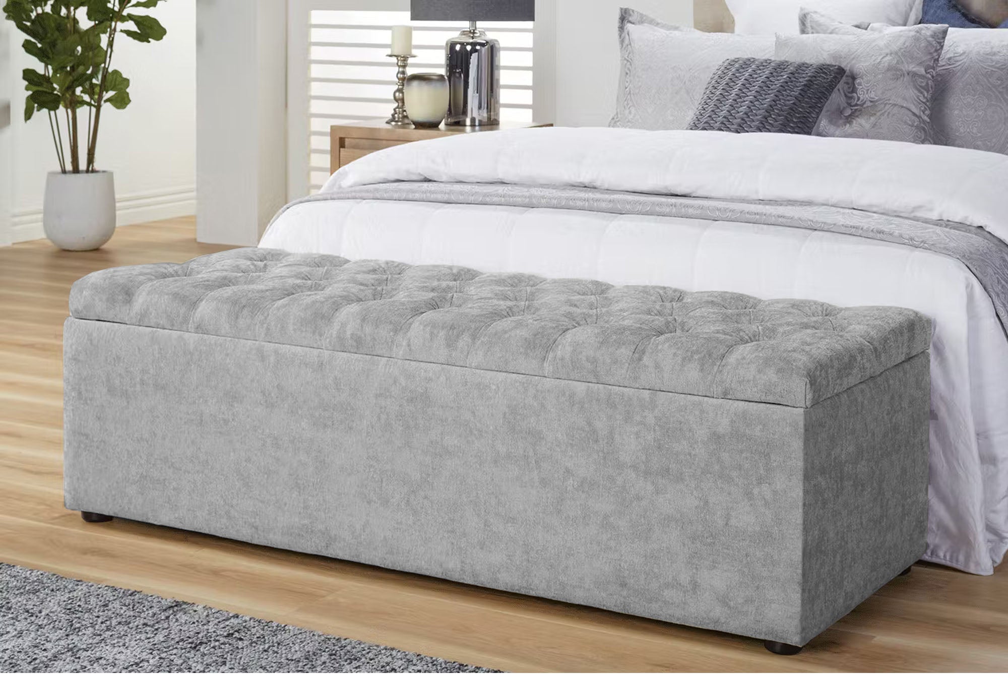 Chesterfield Ottoman Storage Box in Naples Velvet